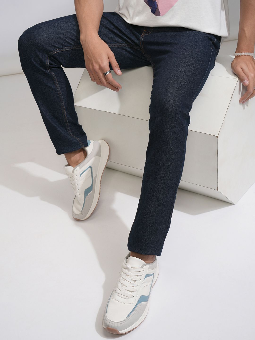 Men Slim Fit Stretchable Jeans - Image 4