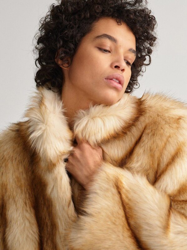 Women Cream-Coloured Tailored Jacket - Image 2