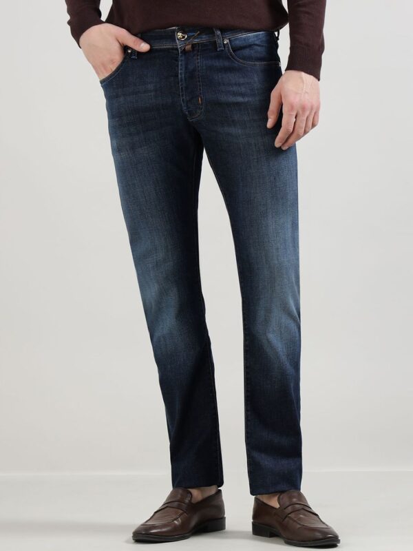 Men Slim Fit Mid-Rise Heavy Fade Jeans