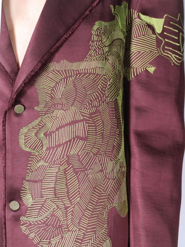 Printed Structured Pleated Embroidered Single-Breasted Comfort-Fit Casual Blazer - Image 3