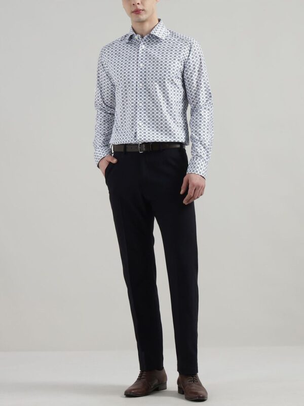 Men Slim Fit Spread Collar Floral Printed Cotton Formal Shirt - Image 4