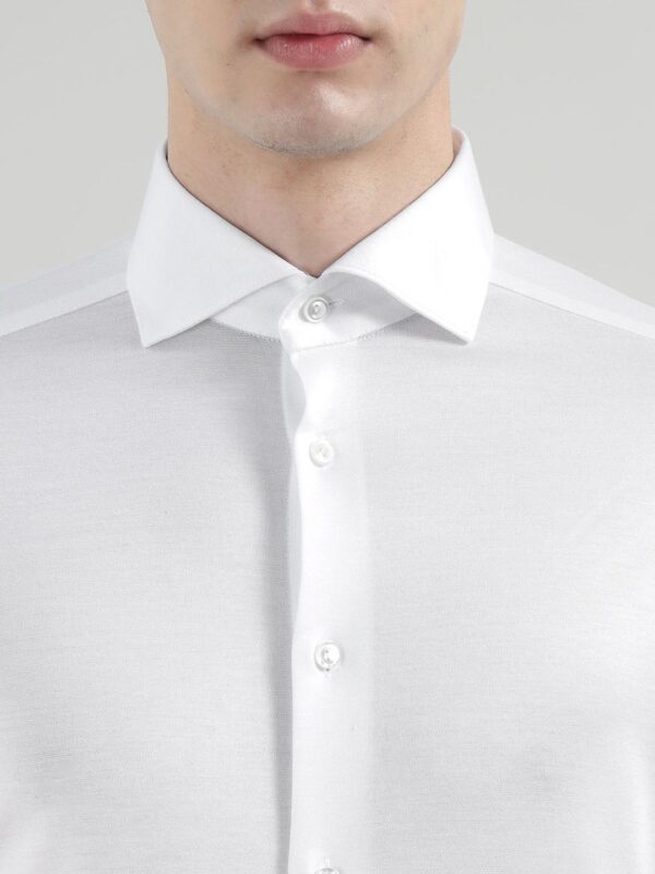 Men Spread Collar Solid Cotton Formal Shirt - Image 2