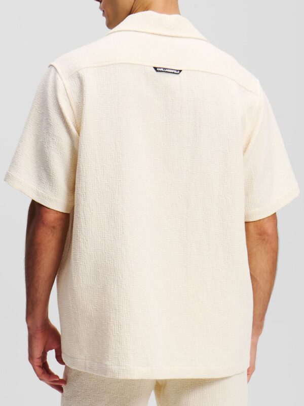 Men Relaxed Fit Solid Cuban Collar Pure Cotton Casual Shirt - Image 2