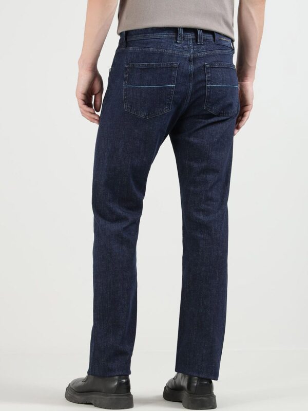 Men Slim Fit Mid-Rise Jeans - Image 3
