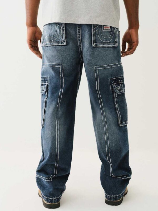 Men Mid Rise Oversize Fit Cargo Jeans - Image 3