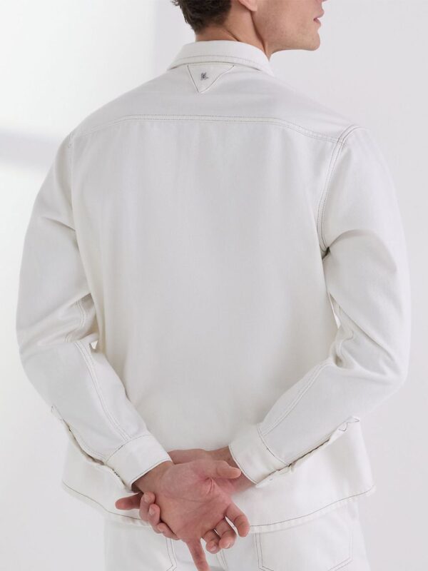 Men Solid Spread Collar Pure Cotton Casual Shirt - Image 2